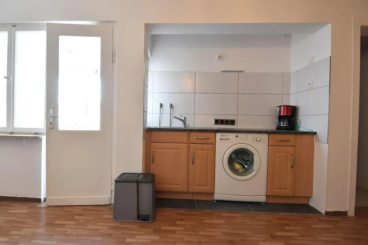 Work And Stay Apartment In Troisdorf 0*,